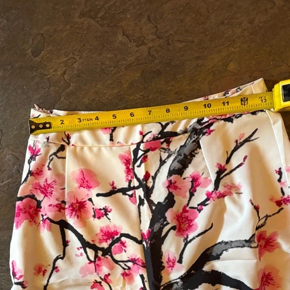 Source Unknown Floral Wide Leg Pants - Cream and Pink - Picture 4 of 5